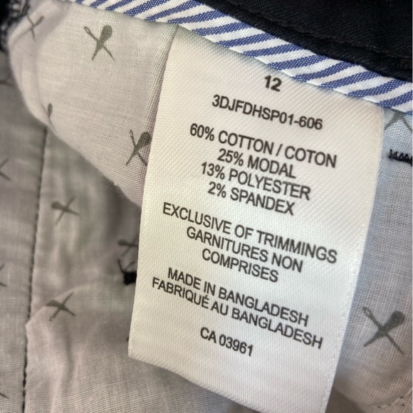 🌟 3 FOR $25 🌟 Denver Hayes navy cotton blend ladies shorts - Picture 6 of 6